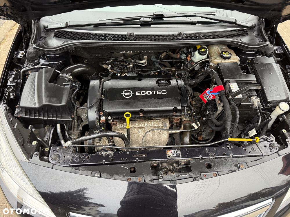 Opel Astra 1.6 ECOFLEX Start/Stop Edition - 23