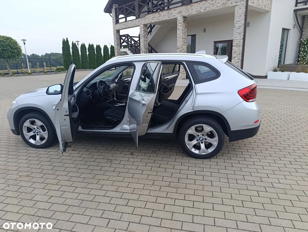BMW X1 sDrive18d - 23
