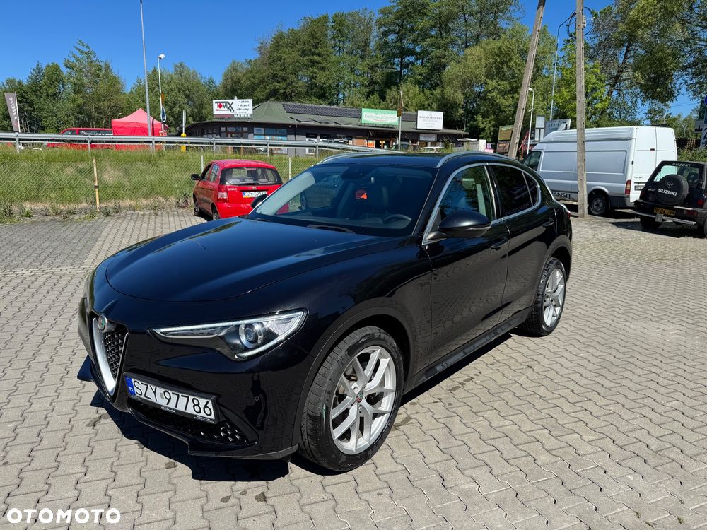 Alfa Romeo Stelvio 2.0 Turbo Veloce Q4 - 1