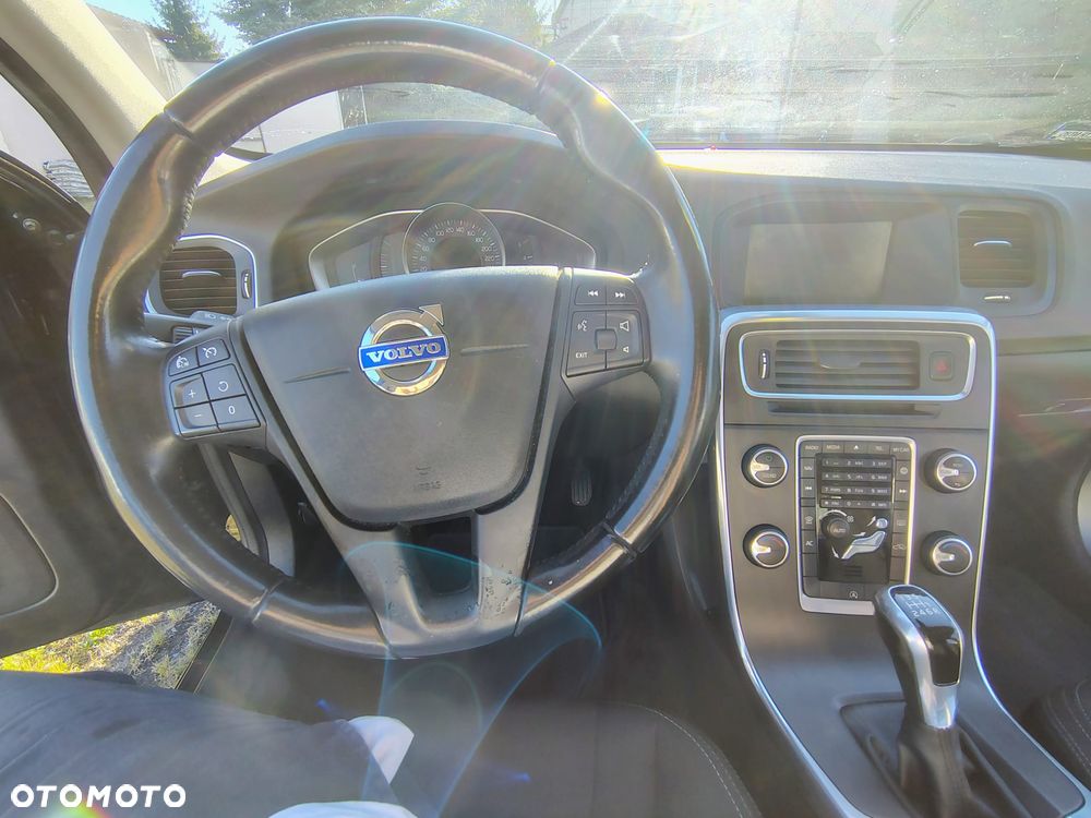 Volvo S60 D2 Drive-E Base - 19