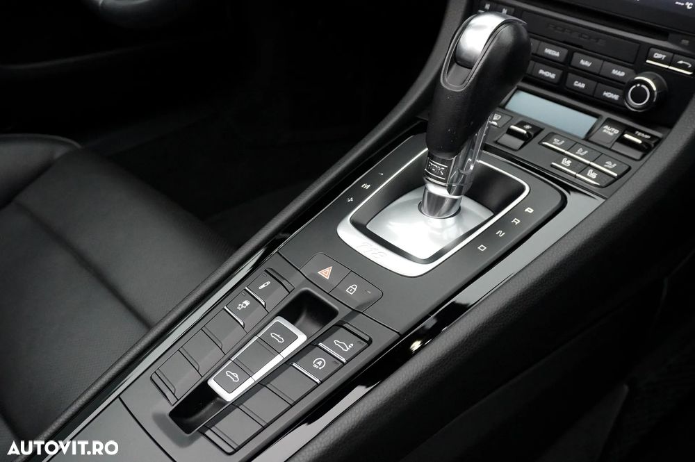 Porsche Boxster 718 T PDK - 17