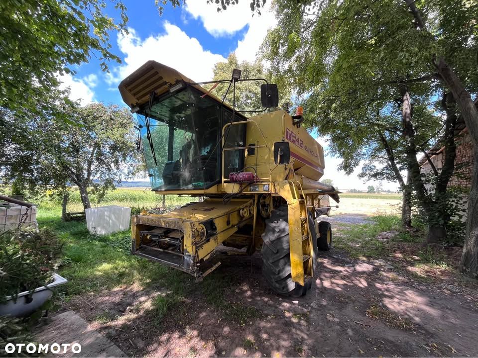 New Holland TF 42 - 2