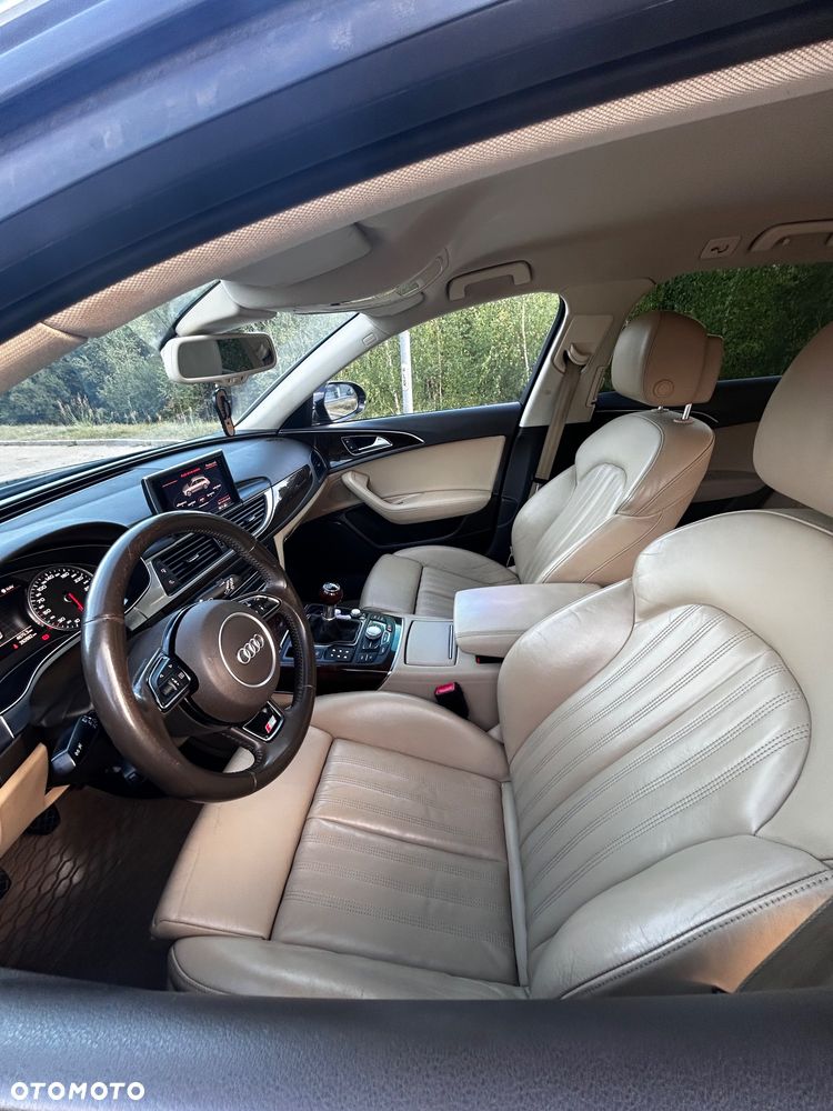 Audi A6 Avant - 11
