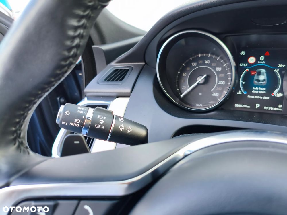Jaguar E-Pace 2.0 i4D AWD R-Dynamic - 18