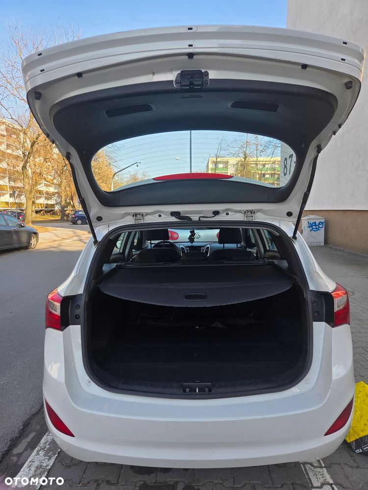 Hyundai i30 1.4 CRDi Advantage - 5