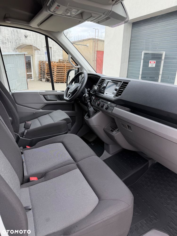 Volkswagen Crafter - 12