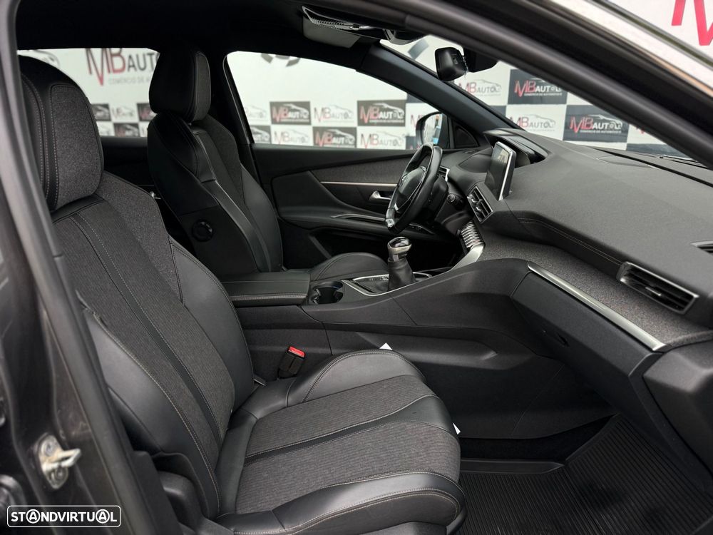 Peugeot 3008 1.5 BlueHDi GT Line - 52