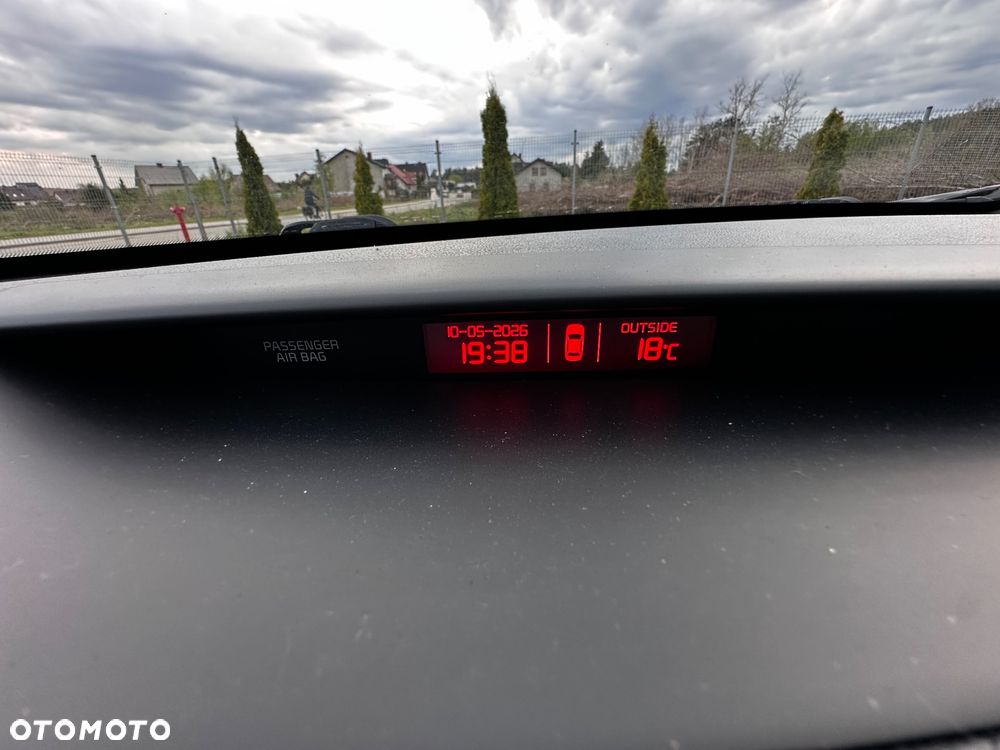 Kia Ceed 1.6 GDI ISG Dream-Team Edition - 22