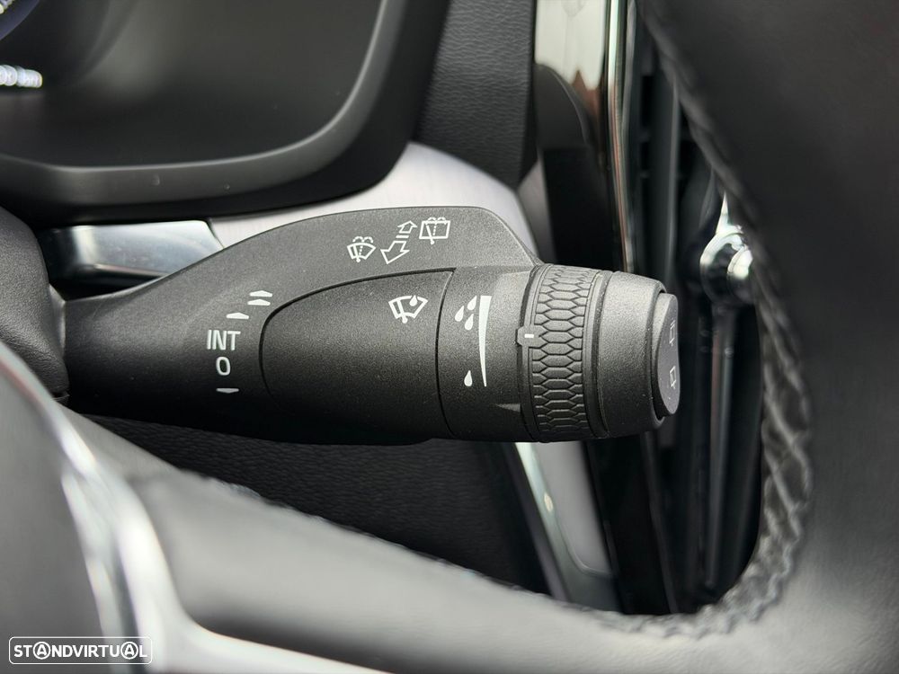 Volvo V60 2.0 T6 AWD TE Inscription Expression - 33