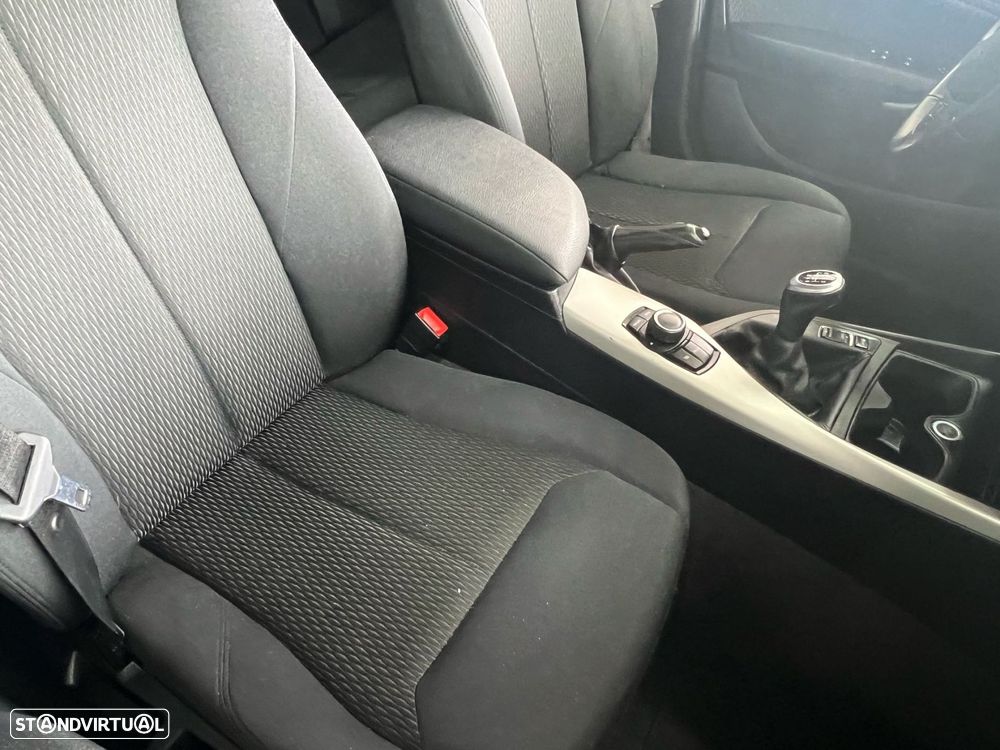 BMW 116 d EfficientDynamics - 7