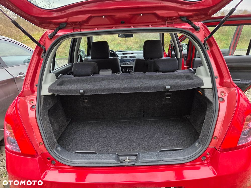 Suzuki Swift 1.3 GS / Premium 4WD - 9