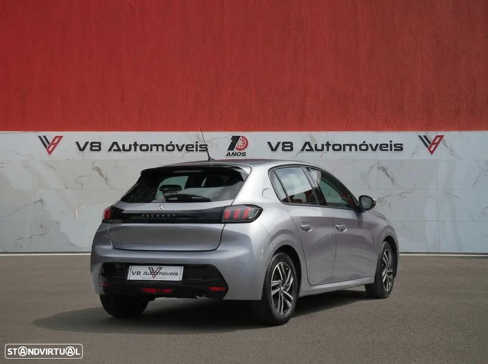 Peugeot 208 1.2 PureTech Allure — fotografia 4