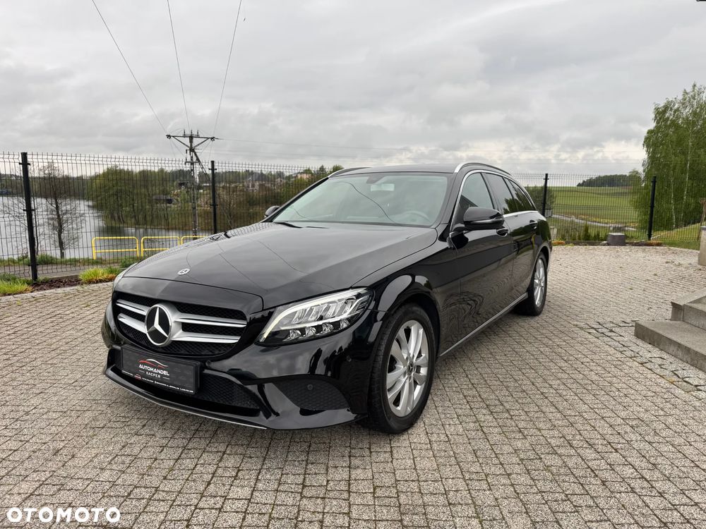 Mercedes-Benz Klasa C 220 d 9G-TRONIC Exclusive