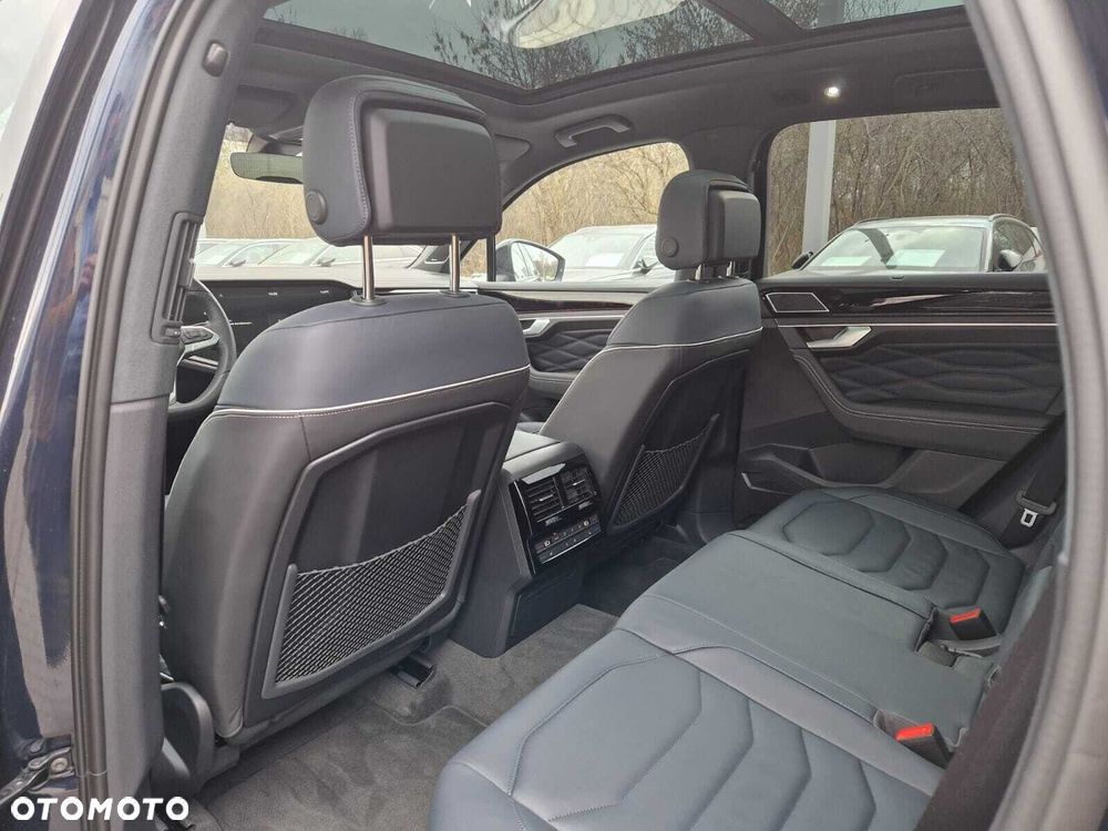 Volkswagen Touareg 3.0 V6 TDI 4Motion R-Line - 12