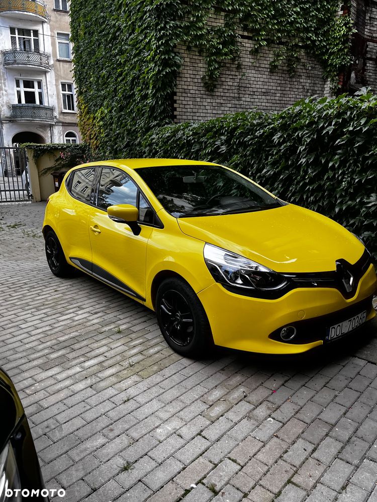 Renault Clio 1.2 16V 75 Collection - 1