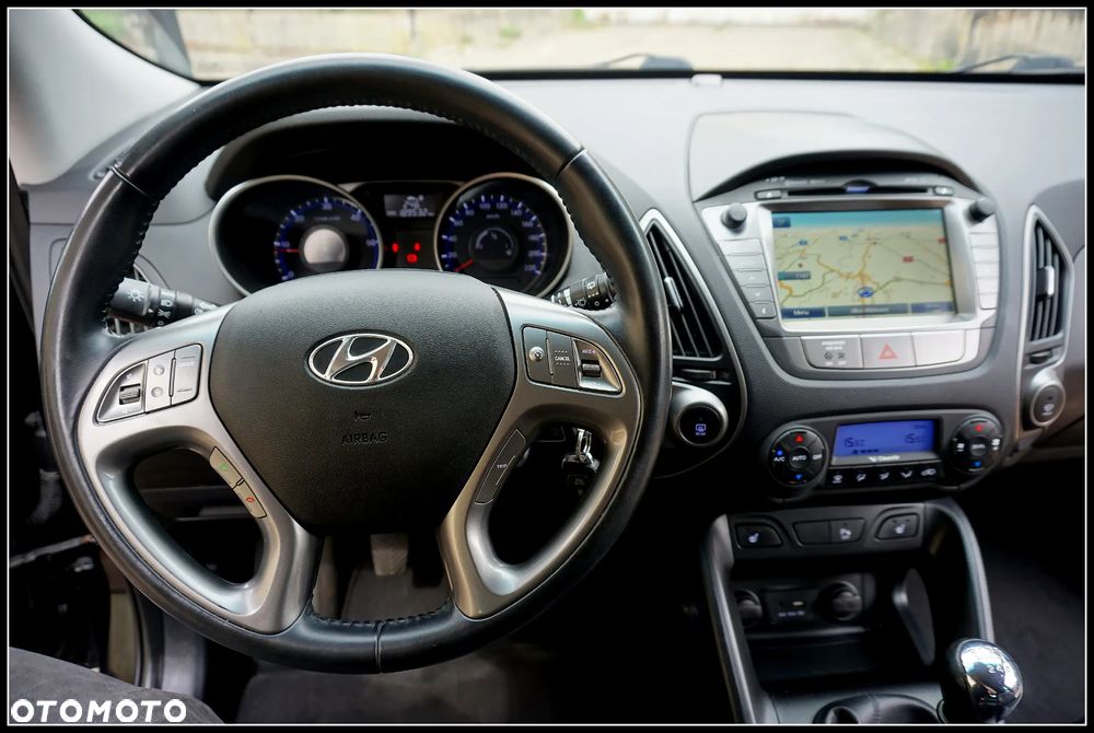 Hyundai ix35 1.7 CRDi Premium 2WD - 15