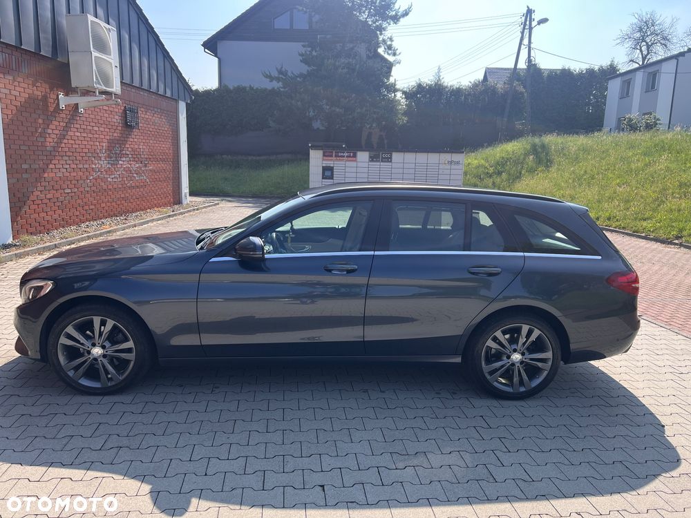 Mercedes-Benz Klasa C 220 d 4-Matic 7G-TRONIC - 12