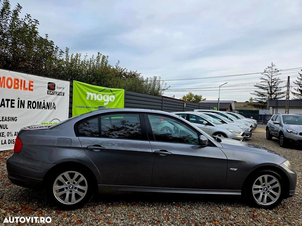 BMW Seria 3 318d Blue Performance - 13