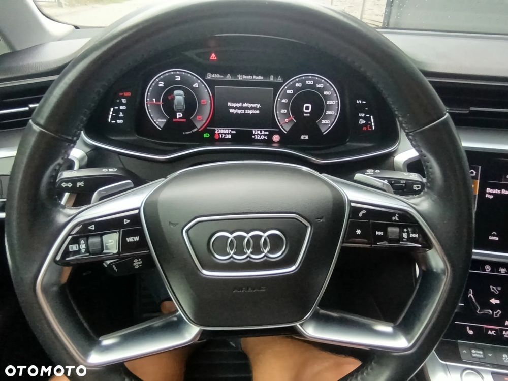 Audi A6 Avant 40 TDI S tronic S line - 17