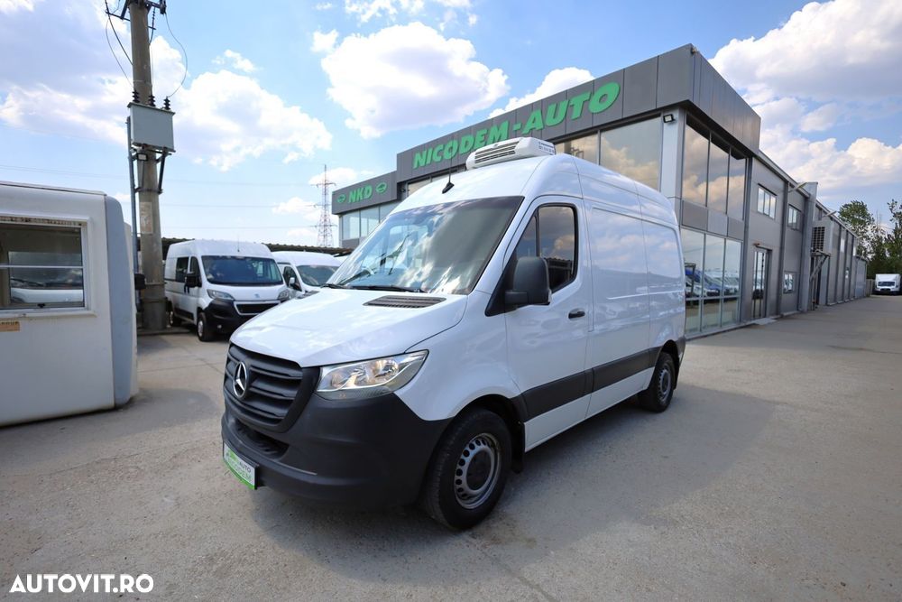 Mercedes-Benz Sprinter - 3