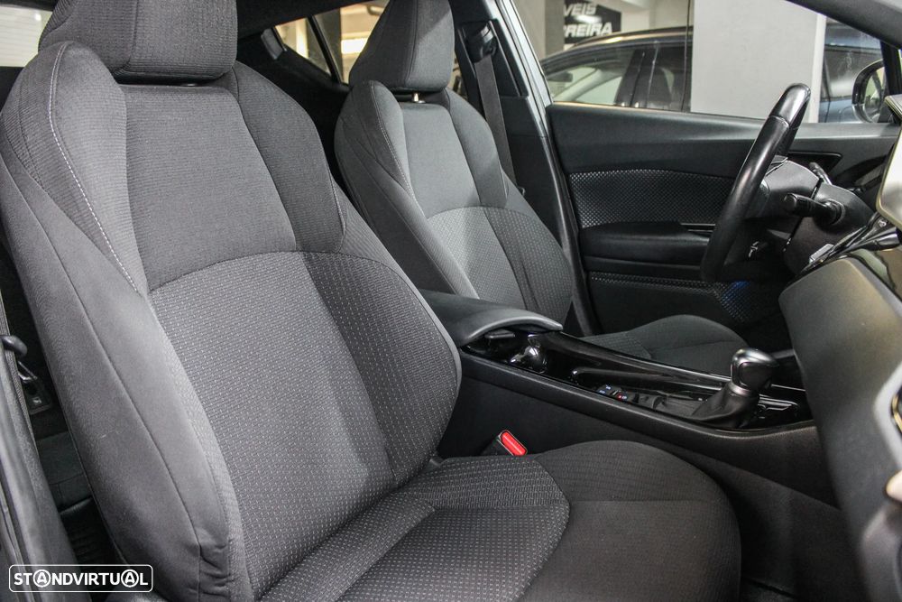 Toyota C-HR 1.8 HSD Comfort+P.Style - 18