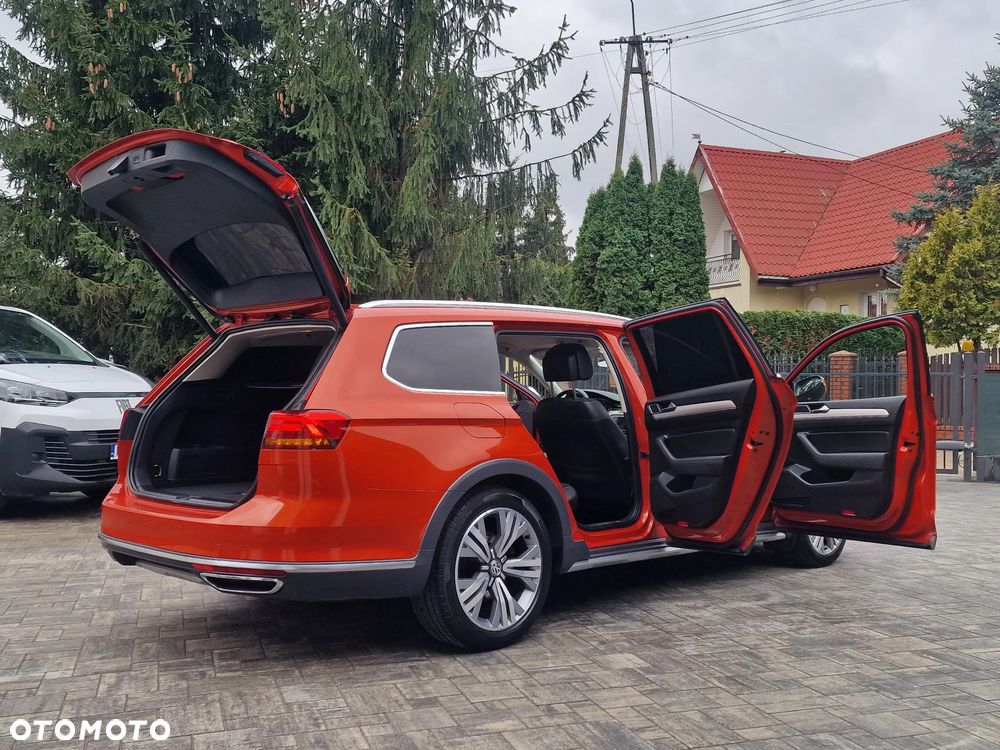 Volkswagen Passat - 8