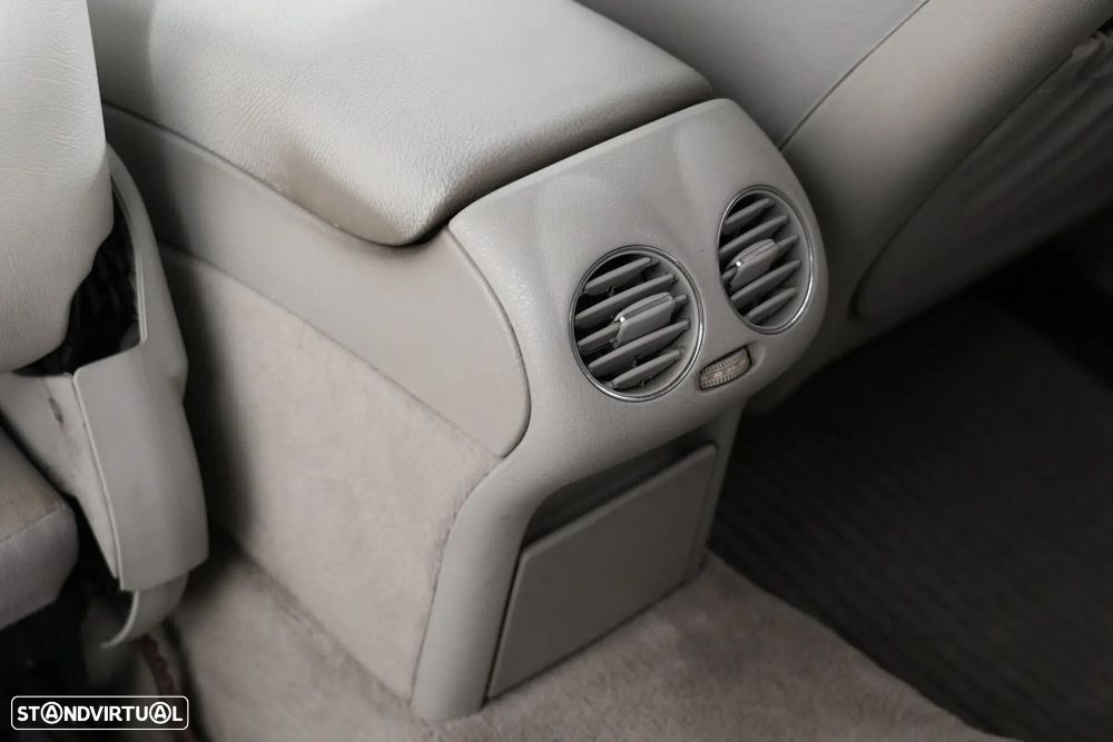 Mercedes-Benz CLK 200 K Avantgarde Aut. - 27