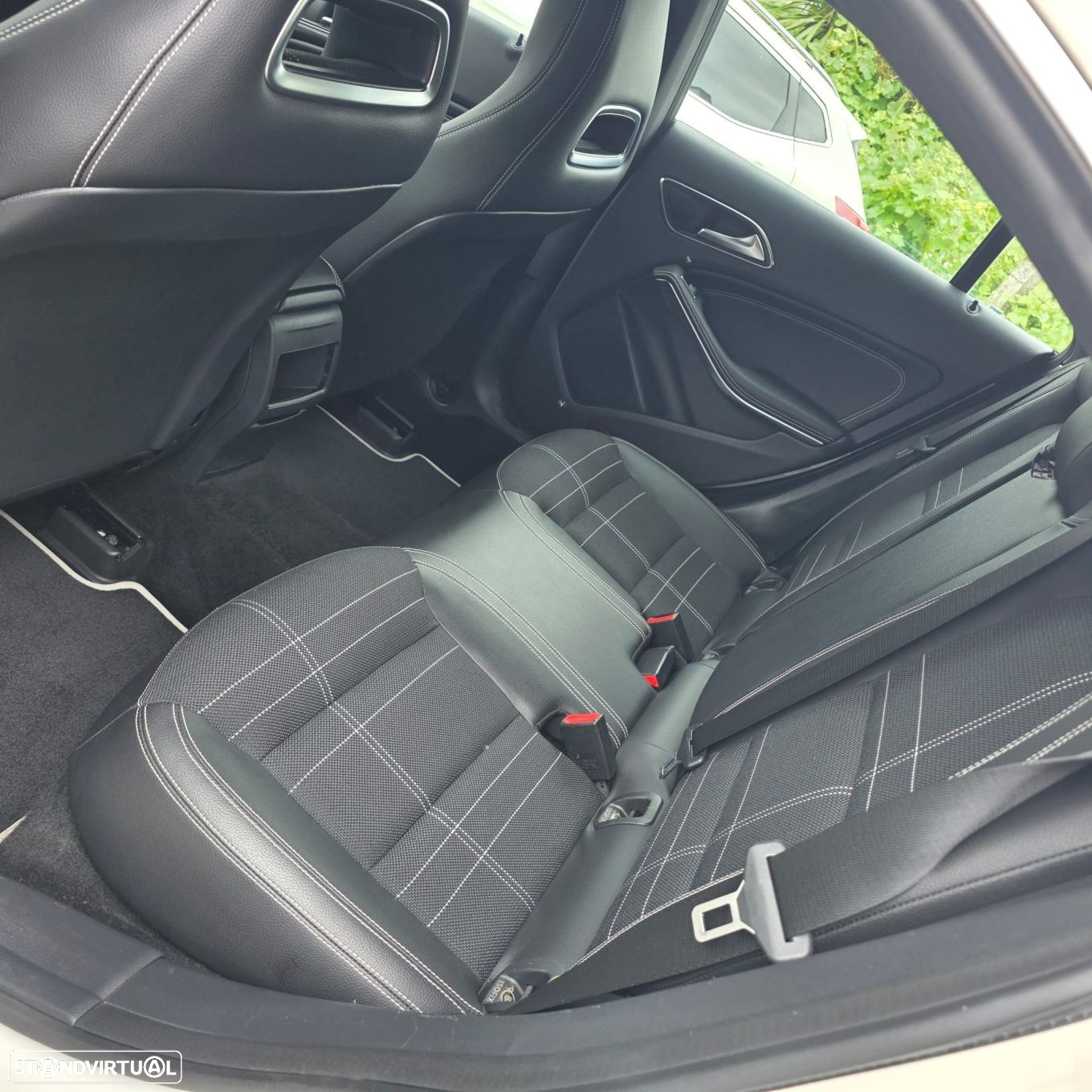 Mercedes-Benz CLA 200 CDi Urban - 6