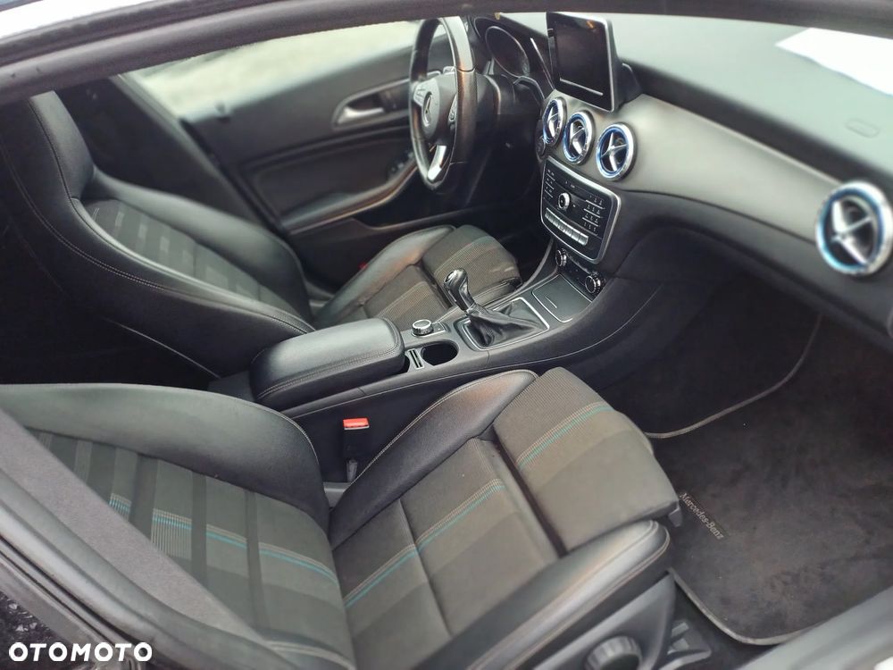 Mercedes-Benz CLA 200 (CDI) d - 9