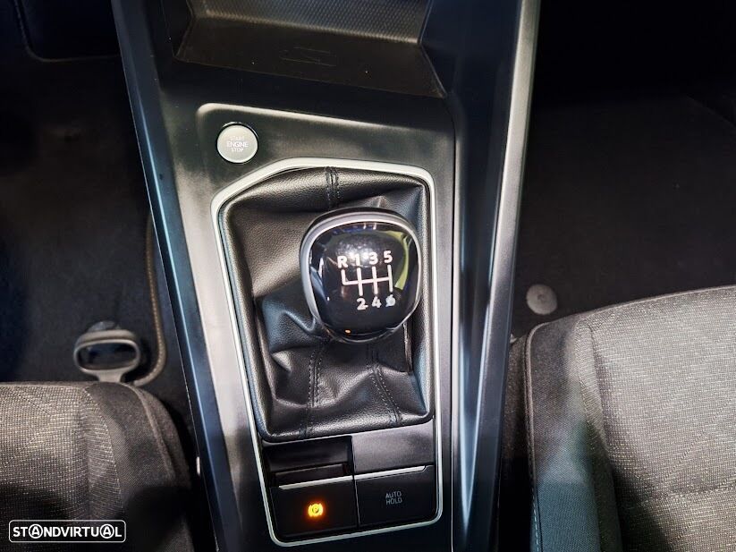 VW Golf Variant 2.0 TDi - 29