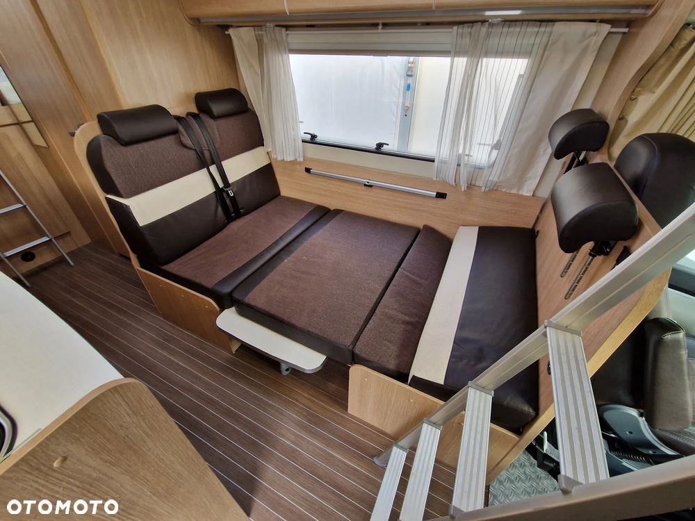 Sunlight A70 Kamper 6 Osób Alkowa Fiat 2.3 JTD Capron A62 Carado A464 - 15