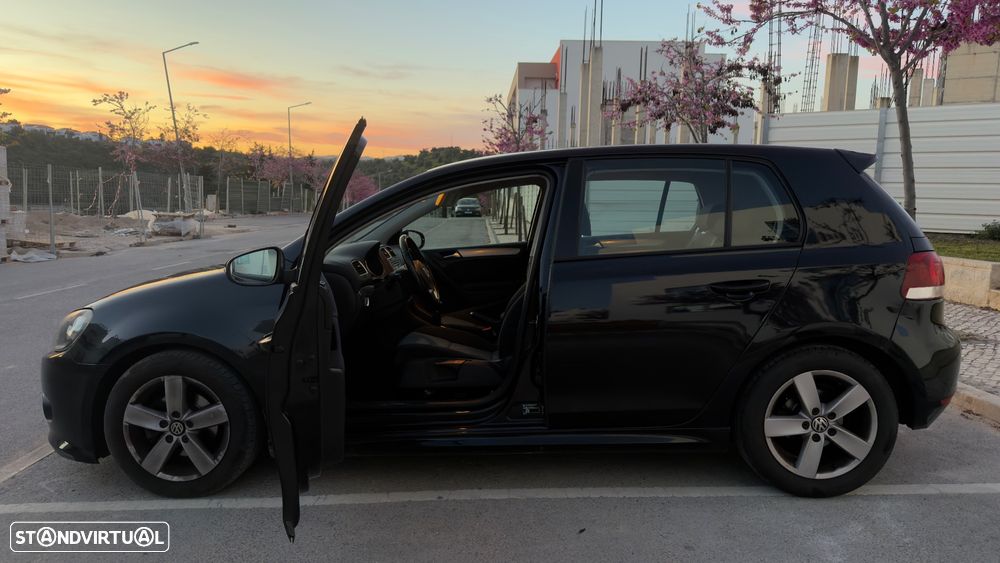 VW Golf 1.6 TDi Trendline BlueMotion - 5