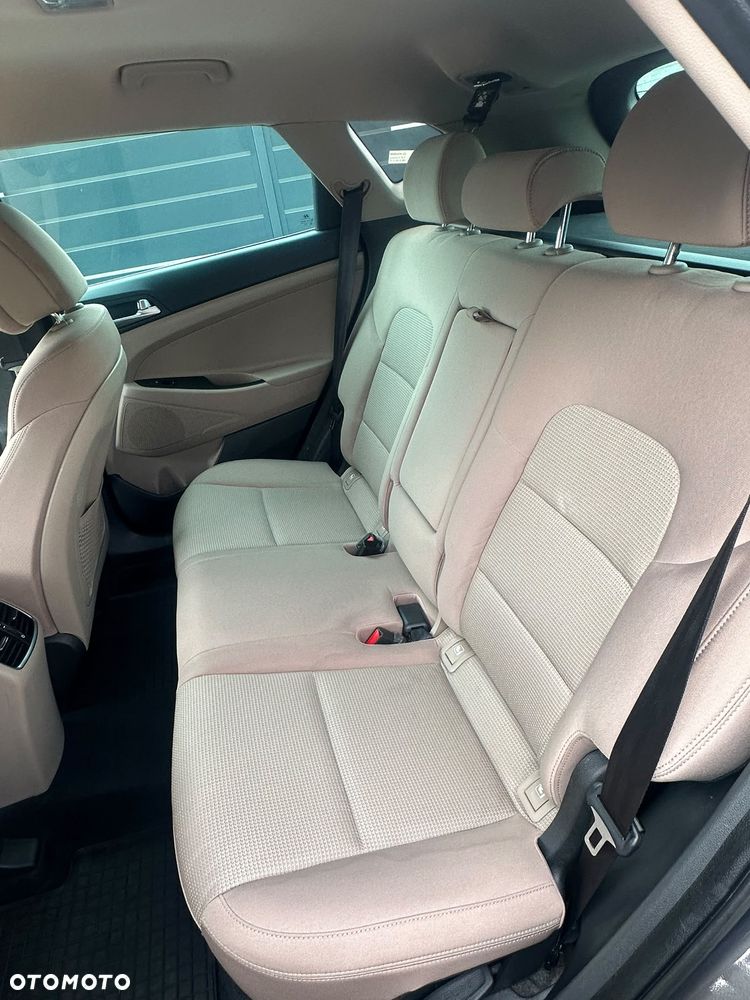 Hyundai Tucson 1.6 T-GDI Comfort 4WD - 6