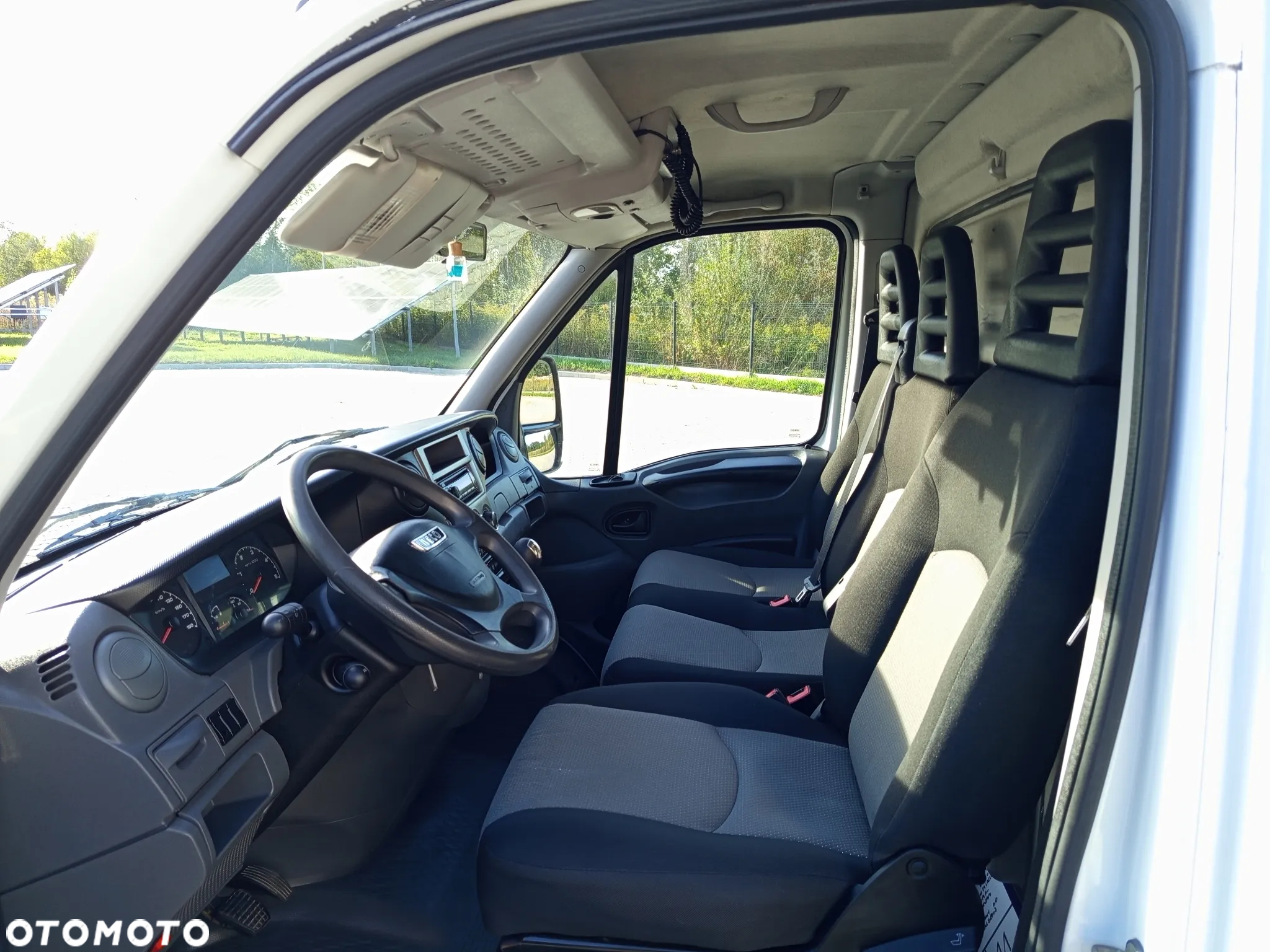 Iveco DAILY 35S180 EVV PRZEWÓZ POJAZDÓW DŁUGOŚĆ NAJAZDU 6,4 m KOŁA BLIŹNIAKI NR. 22 - 13