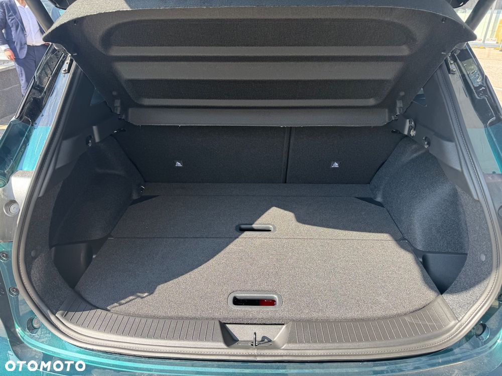 Nissan Qashqai 1.3 DIG-T MHEV 4x4 N-Design Xtronic - 8