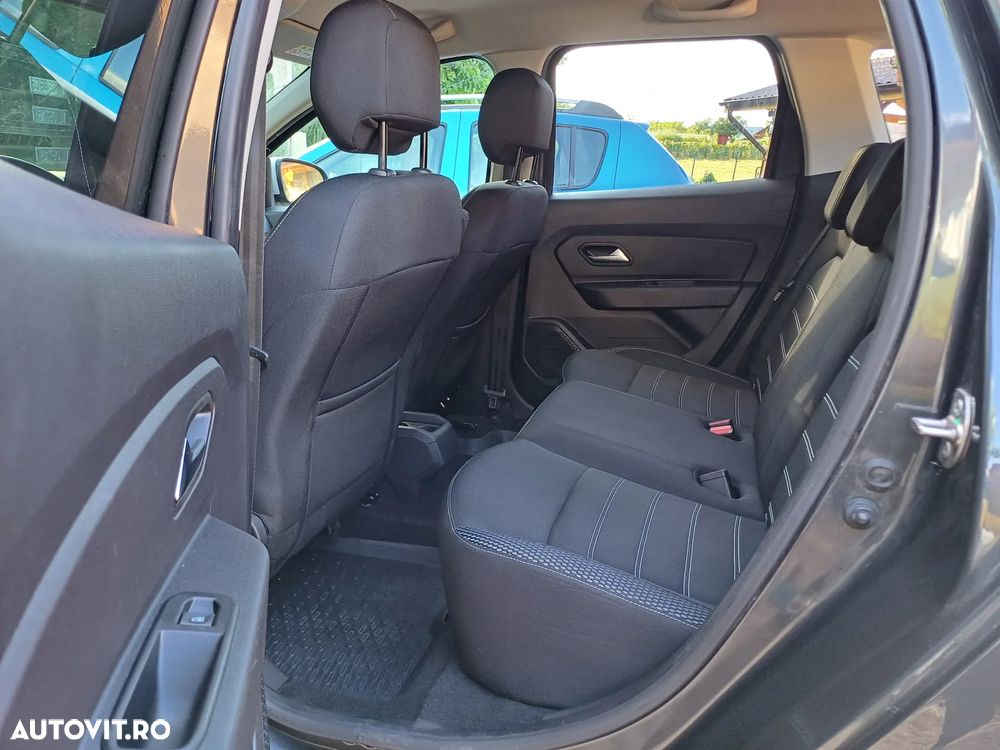 Dacia Duster 1.6 SCe Prestige jante 17" - 9