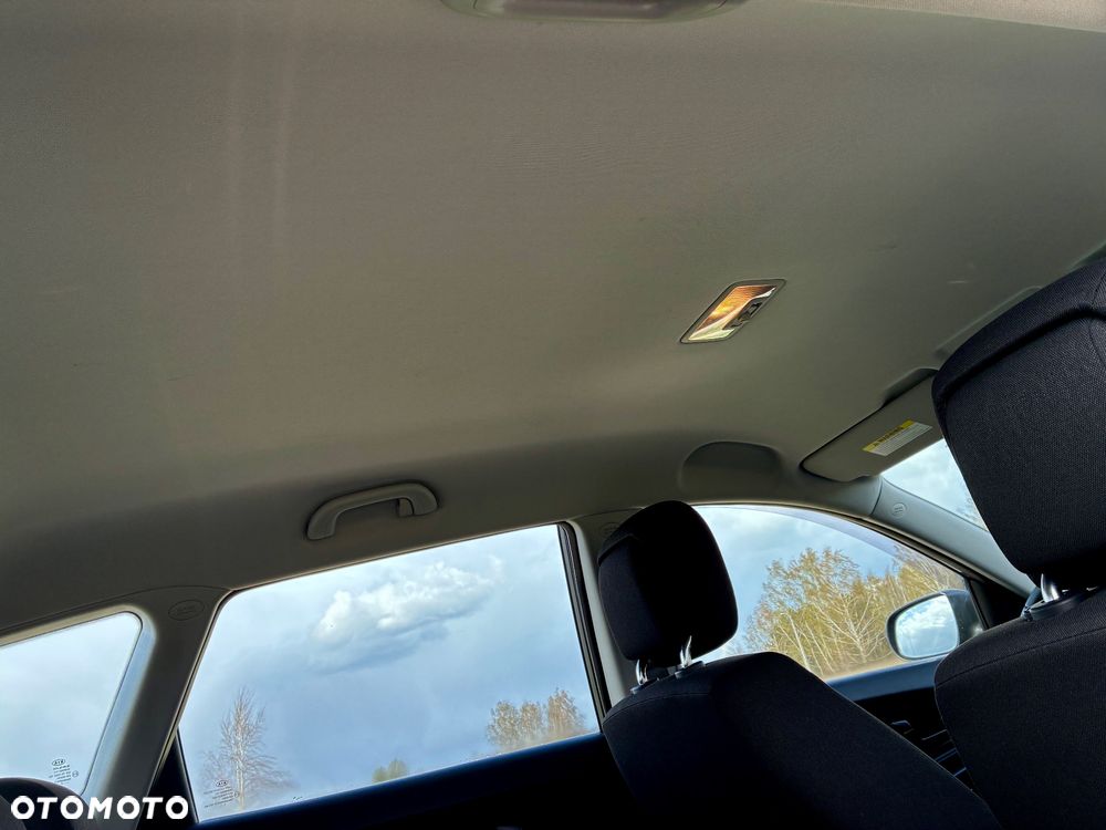 Kia Ceed 1.4 CVVT ISG Vision - 24