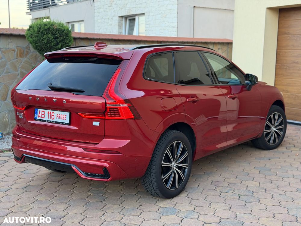 Volvo XC 60 T6 AWD Recharge Plus Dark - 6
