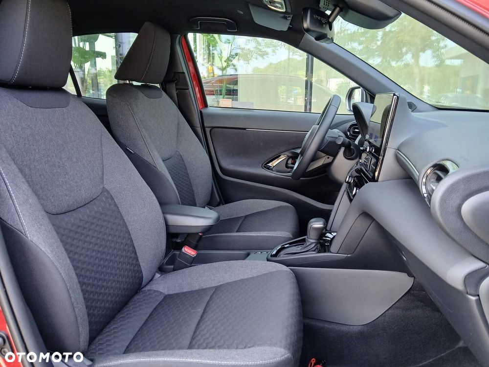Toyota Yaris Cross Hybrid 1.5 Style - 24