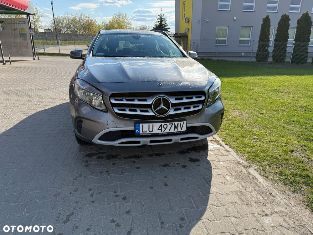 Mercedes-Benz GLA 180 7G-DCT Style - 3