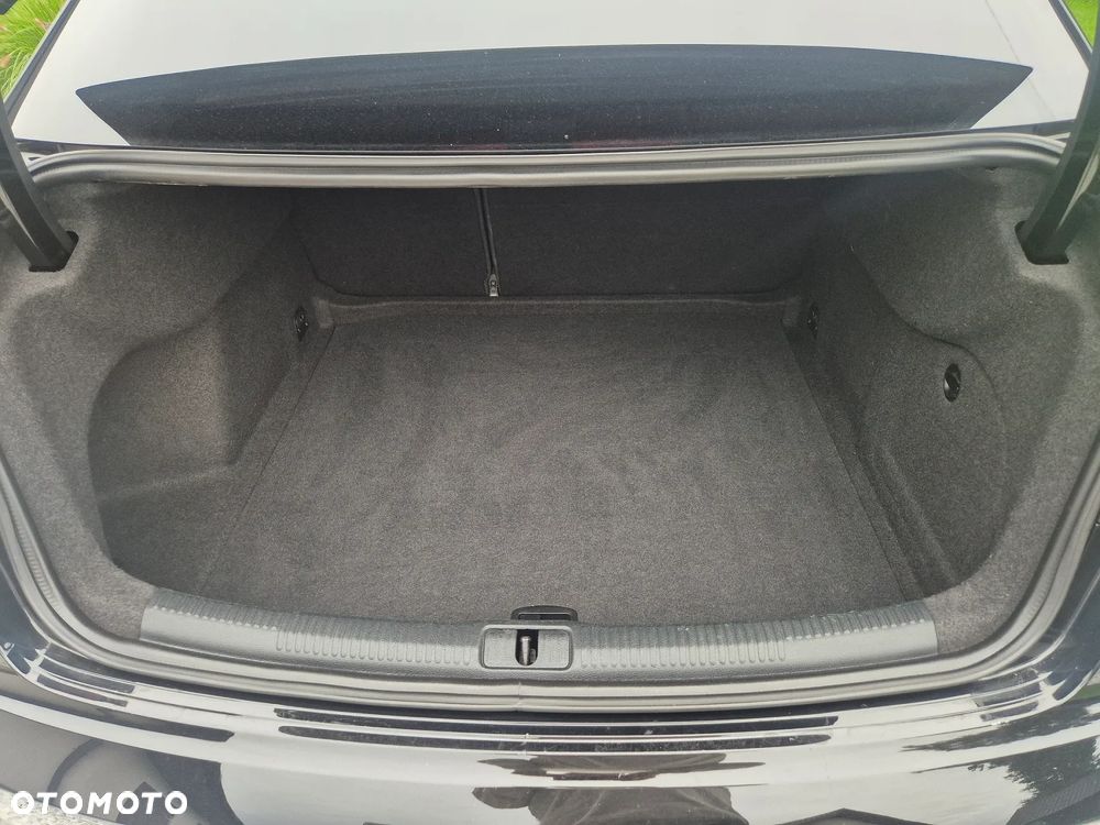 Audi A3 Limousine 1.6 TDI S tronic - 10