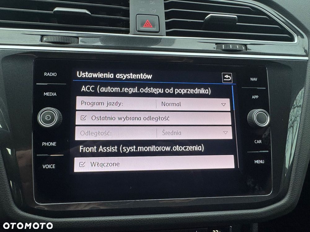 Volkswagen Tiguan 2.0 TDI SCR DSG IQ.DRIVE - 37