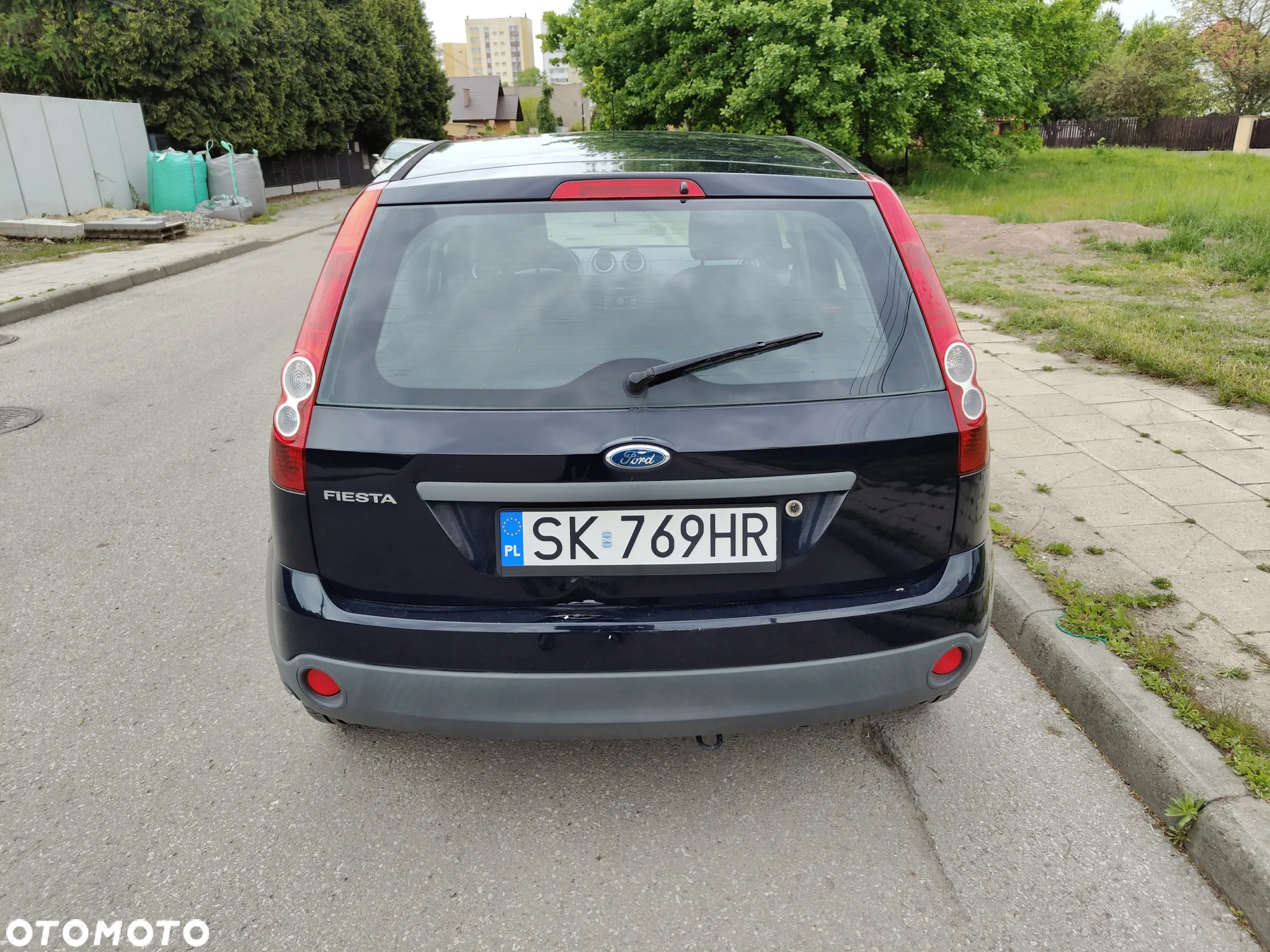 Ford Fiesta 1.3 Ambiente - 3