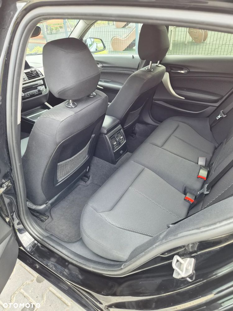 BMW Seria 1 118i Advantage - 24