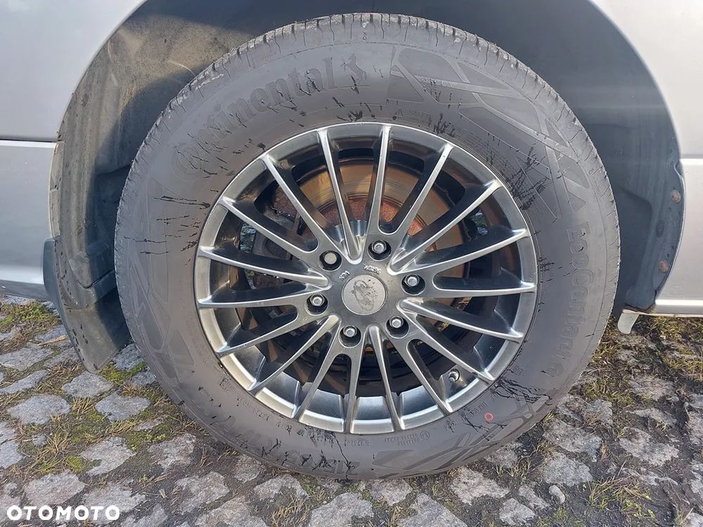 Hyundai H-1 2.5 CRDi Travel Premium - 20