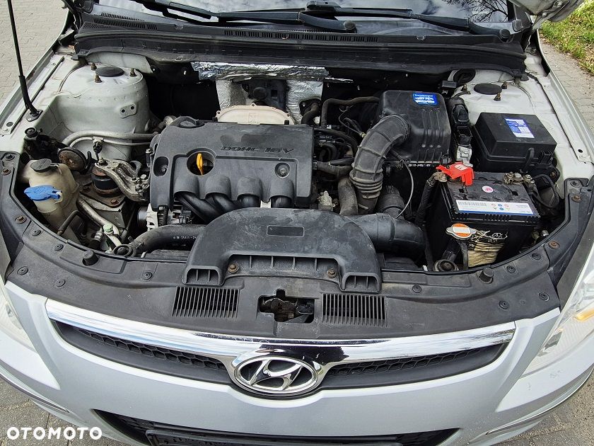 Hyundai i30 i30cw 1.6 Edition Plus - 16