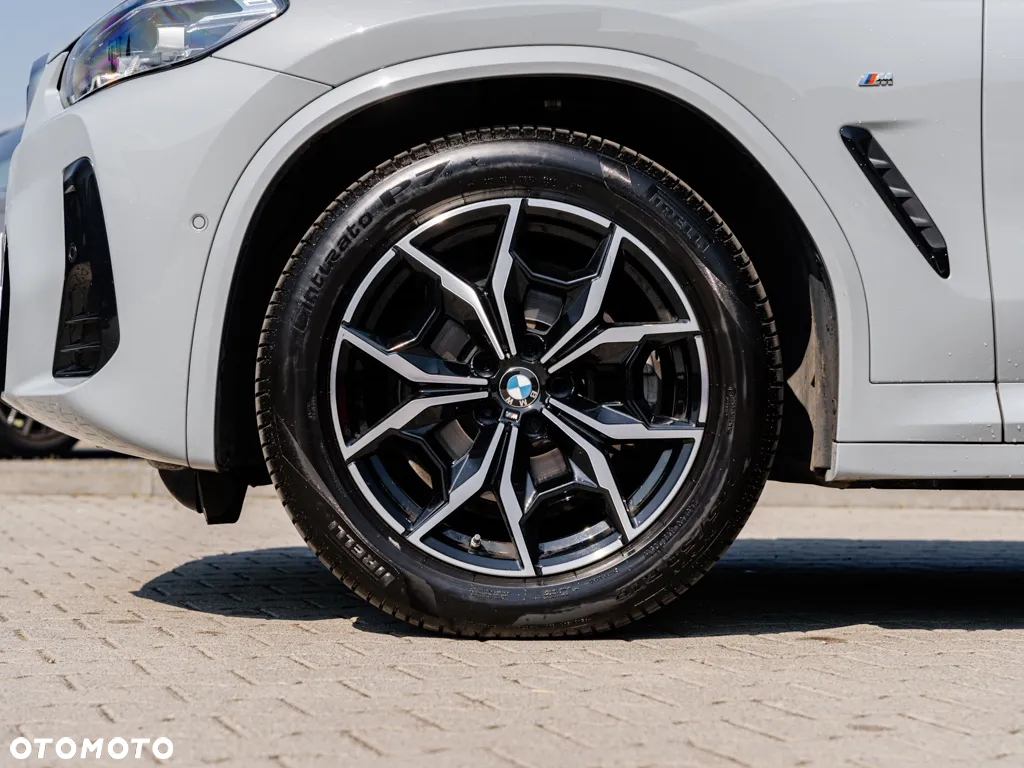 BMW X3 xDrive20i M Sport - 4