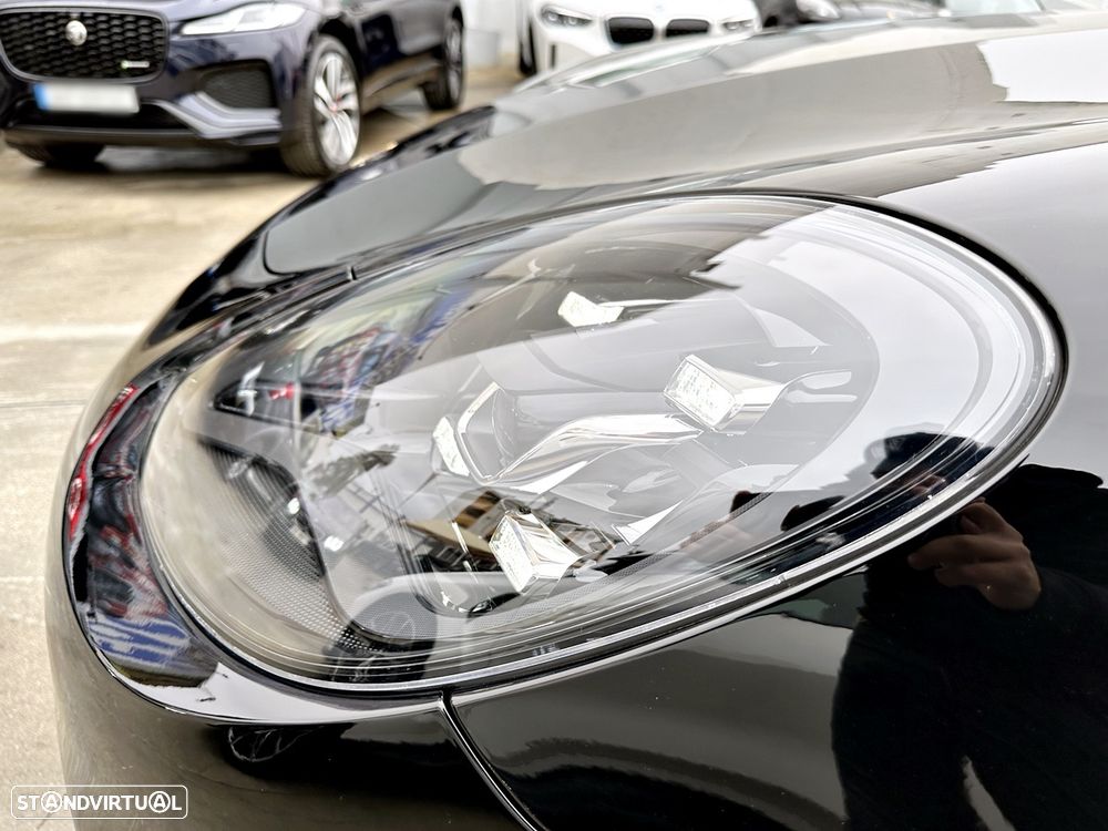 Porsche Panamera 4 E-Hybrid - 55