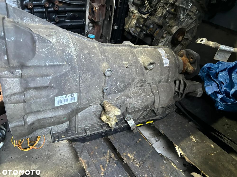BMW E60 E90 SKRZYNIA BIEGOW AUTOMAT 7556044 6HP19 - 3