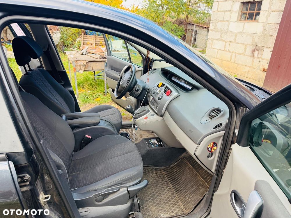 Renault Grand Scenic Gr 2.0 16V Privilege - 8